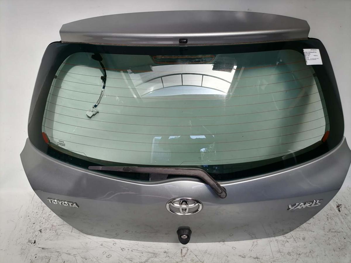 Toyota Yaris XP9 original Heckklappe mit Heckscheibe Silber Bj.2006
